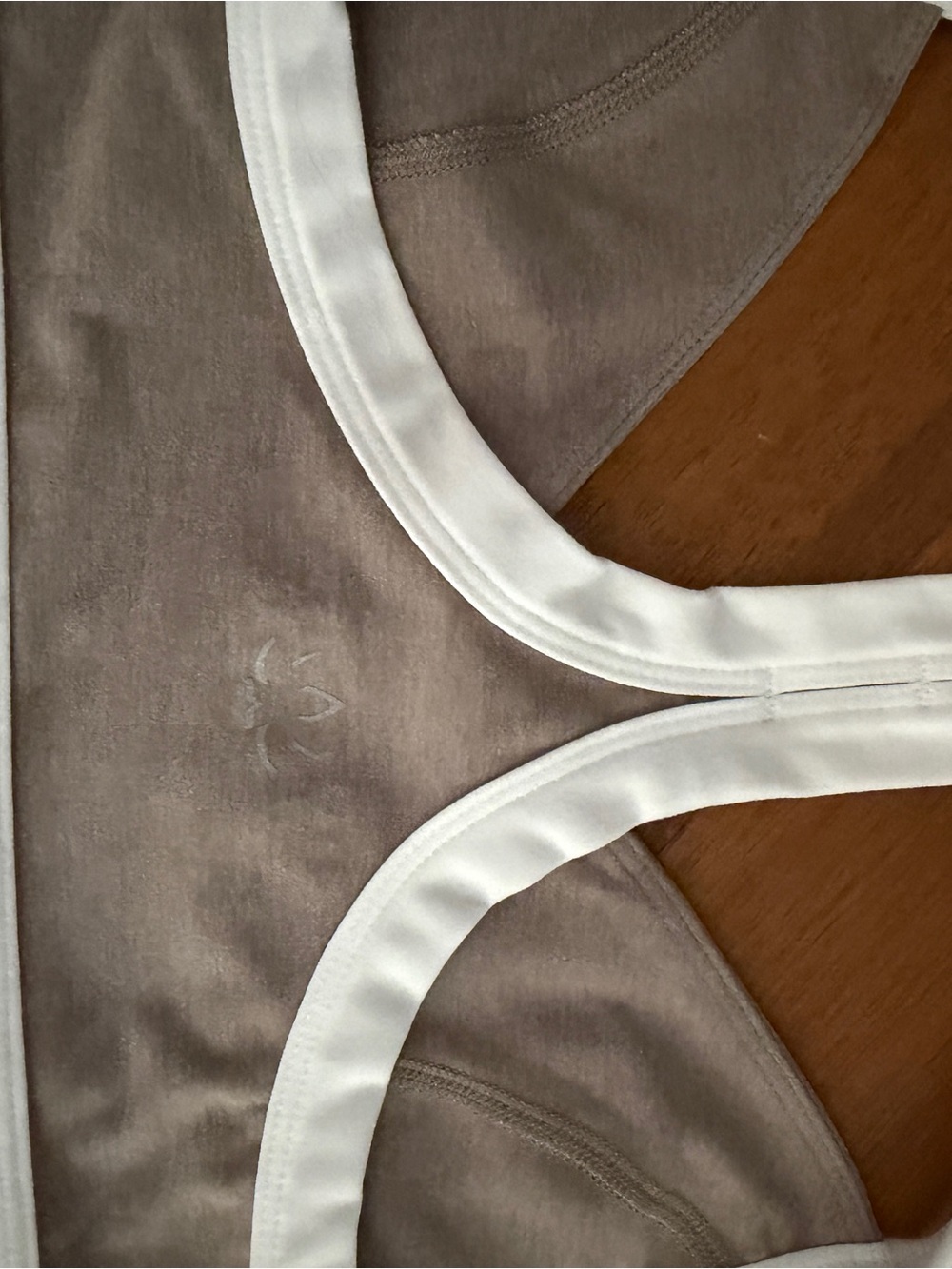 Beyond Yoga Spacedye Outlines Birch and Sports Bra Medium - Picture 4 of 4